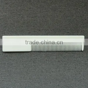 White Plastic Straight Hotel Comb thumbnail-1