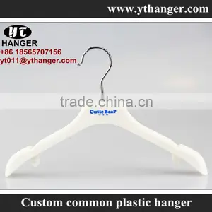 IMY-511 White Plastic Kids Hangers for Clothes thumbnail-2