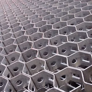 China Hex Steel Mesh Hexmesh for Refractory SS304 SS210 Hex Metal Refractory Supplier for Lining Ducts thumbnail-2