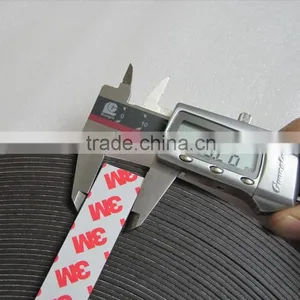 Anisotropic Rubber Magnet With 3m Adesive thumbnail-3