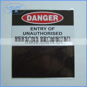 Magnetic Danger Sign thumbnail-1