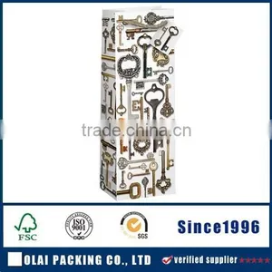 Stripe Design Party Gift Paper Bags Factory in China thumbnail-1
