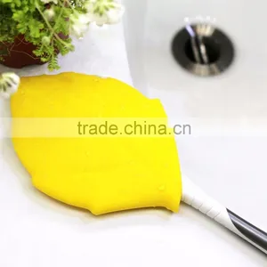 Portable Travelling Leaf Shaped Silicone Toothbrush Cover Case Outdoor Flexible FDA Silicone Water Cup thumbnail-2