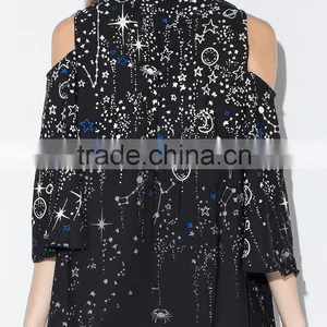 Slim V Neck Off Shoulder Sleeve Galaxy Printing Blouse thumbnail-4
