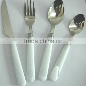 36 Pieces Cutlery Set thumbnail-2