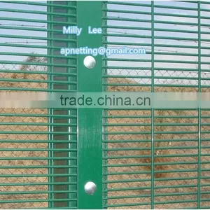 Powder Coated Anti-climb Prison 358 Fencing/high Security Panel Fence/voltage Coated 358 Anti- Climb Welded Security Fence thumbnail-1