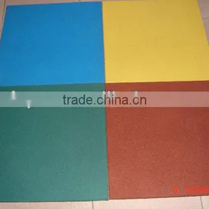 Safety Colored Rubber Floor Tile 45mm Thick in Garden Supplies thumbnail-1