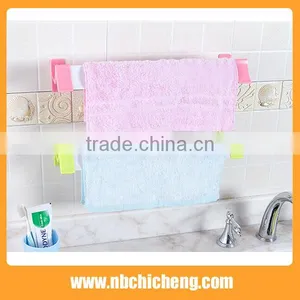 Suction Towel Bar Plastic Bar Towel Towel Rack Extender thumbnail-1