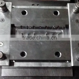Aviation Plasitc Bolt Nail Injection Mould thumbnail-2