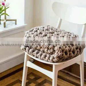 100%Poly Giant Chunky Knitted Throw Blanket thumbnail-4