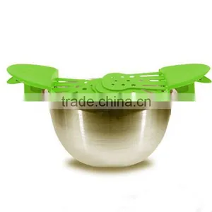 Universal Size Fit Most Pans Clip-on Green Silicone Pasta Strainer thumbnail-3