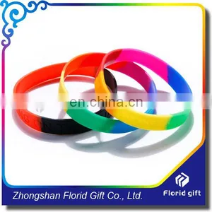 Rubber Cheap Custom Logo Silicone Writbands thumbnail-4