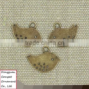 Wholesale Diy Jewelry Zinc Alloy Ancient Bronze Hollow Out Metal Bird Pendant thumbnail-5
