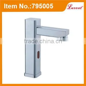 Hot Selling Single Temperature Bathroom Low Price Brass ss Sink Faucets thumbnail-1