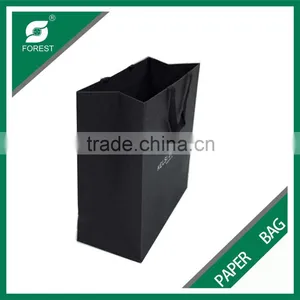 BLACK PACKAGE SHOPPING PACKAGE BAG thumbnail-2