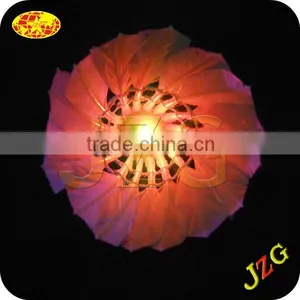 Wholesale Lighted Badminton Lighted Shuttlecock Cheap Outdoor Night Play Lighted Badminton Shuttlecock thumbnail-3