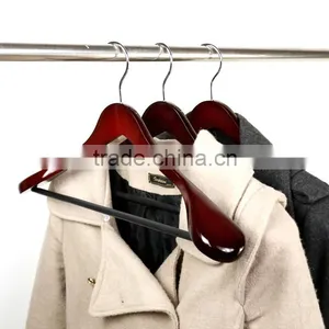 European Hanger thumbnail-1