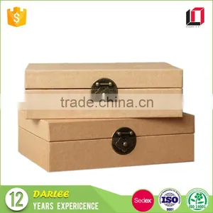 China Factory Custom Flip Lid Kraft Cardboard Gift Box With Metal Lock thumbnail-6