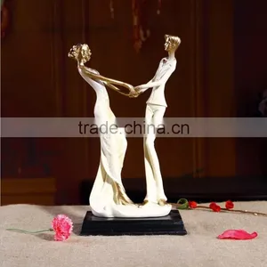 Romantic Couple Figurine Wedding Gift Box Wholesale Malaysia thumbnail-4