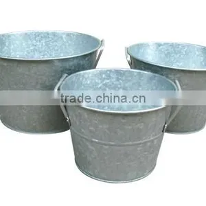 High Quality Best Selling Eco Friendly Round Zinc Flower Vase From Viet Nam thumbnail-1