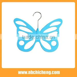 Butterfly Shape Plastic Scarf Hanger thumbnail-3