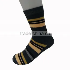 Women Fashion Stripe Socks thumbnail-1