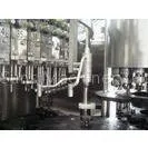 15KW Glass Bottle, Water Bottling Automatic Carbonated Beverage Filling Machine thumbnail-1