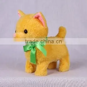 Yellow Walking and Nodding Cat thumbnail-1