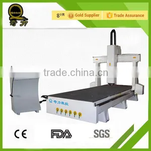 QL-1212 High-feed(1m) Plastic PVC Foam Board Cutting CNC Router With Vacuum Bed Machine thumbnail-1