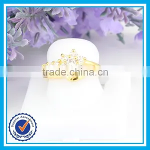 Factory Cheap Wholesale Wedding Crystal Gold Ring Design for Couples thumbnail-3
