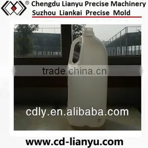 Water Bottle Blowing Mould / Mold thumbnail-1