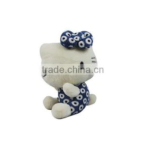 Plush Cat thumbnail-1