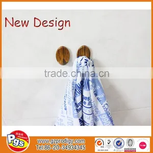 Hot Selling Strong Wall Adhesive Decorative Plastic Wall Hanger Hook thumbnail-4