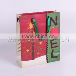 Christmas Gift Packing Paper Gift Bag thumbnail-6