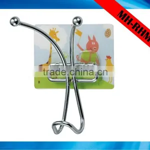 Metal Hanging Hook With Magic Sticker thumbnail-1