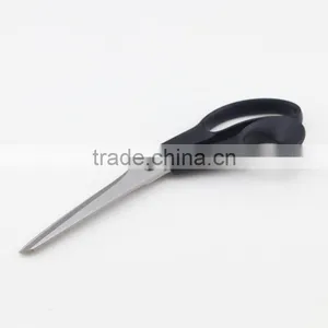 High Quality Stainless Steel Tailor Scissor With Plastic Handle thumbnail-3