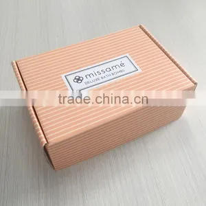 2017 New Year Fashion Gift Shipping Box Factory Custom Design thumbnail-1