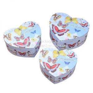Small Blue Paper Heart Shape Package Box thumbnail-1