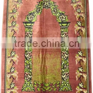 Muslim Prayer Rugs Supplier Pakistan thumbnail-1