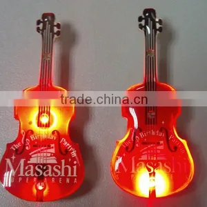 High Quolity Guitar Shaped Flashing Led Brooch Pin for Promotional Gifts thumbnail-1