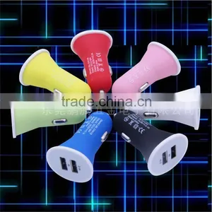 High Quality Auto Universal Dual USB Car Charger for IPhone Samsung HTC LG Sony Huawei Xiaomi 5V 2.1A Short Circuit Protection thumbnail-3
