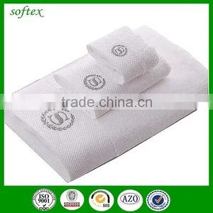 100% Cotton 3pcs Embroidery Towels Bath Set for Hotel thumbnail-2