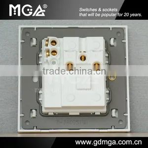 Earthing 13A Multi Socket / Wall Switch Socket thumbnail-2