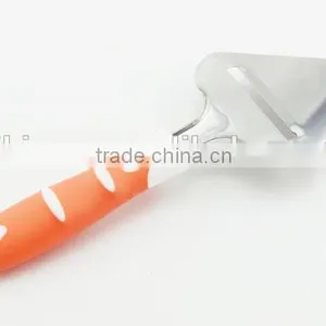 Straight Blade Cheese Server With High Quality Color Handle thumbnail-3