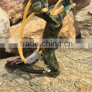 Powerful Slingshot 3 Rubber Bands Folding Wrist Hunting Slingshot thumbnail-3