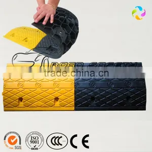 Traffic Rubber Speed Hump for Road Safety thumbnail-3