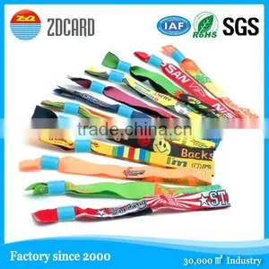 Professional Manufacturer Good Design Mosquito Repellant Silicone Wristband thumbnail-4