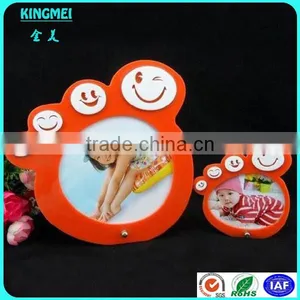 New Design Acrylic Photo Frame Penguin Shape Plastic Photo Frame thumbnail-3