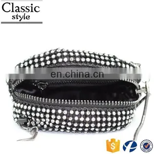 CR More Than 80% Customer Repeat Order Shining Diamond Surface Long Chain Round Shaped Black Zipper New Fashion Mini Coin Purse thumbnail-2