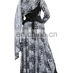 2017 Stylish Dubai Casual Wear Abaya Burkha With Foral Embroidery And Black Diamond Stone Work thumbnail-5
